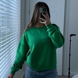 Pantone Green Sweater Pullover Crewneck